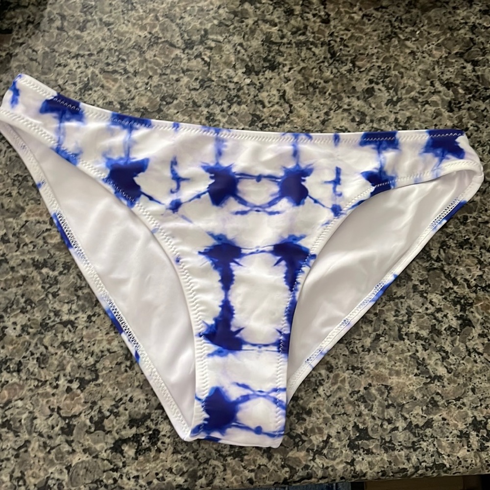 SHEIN Bathing Suit Bottoms Size Medium